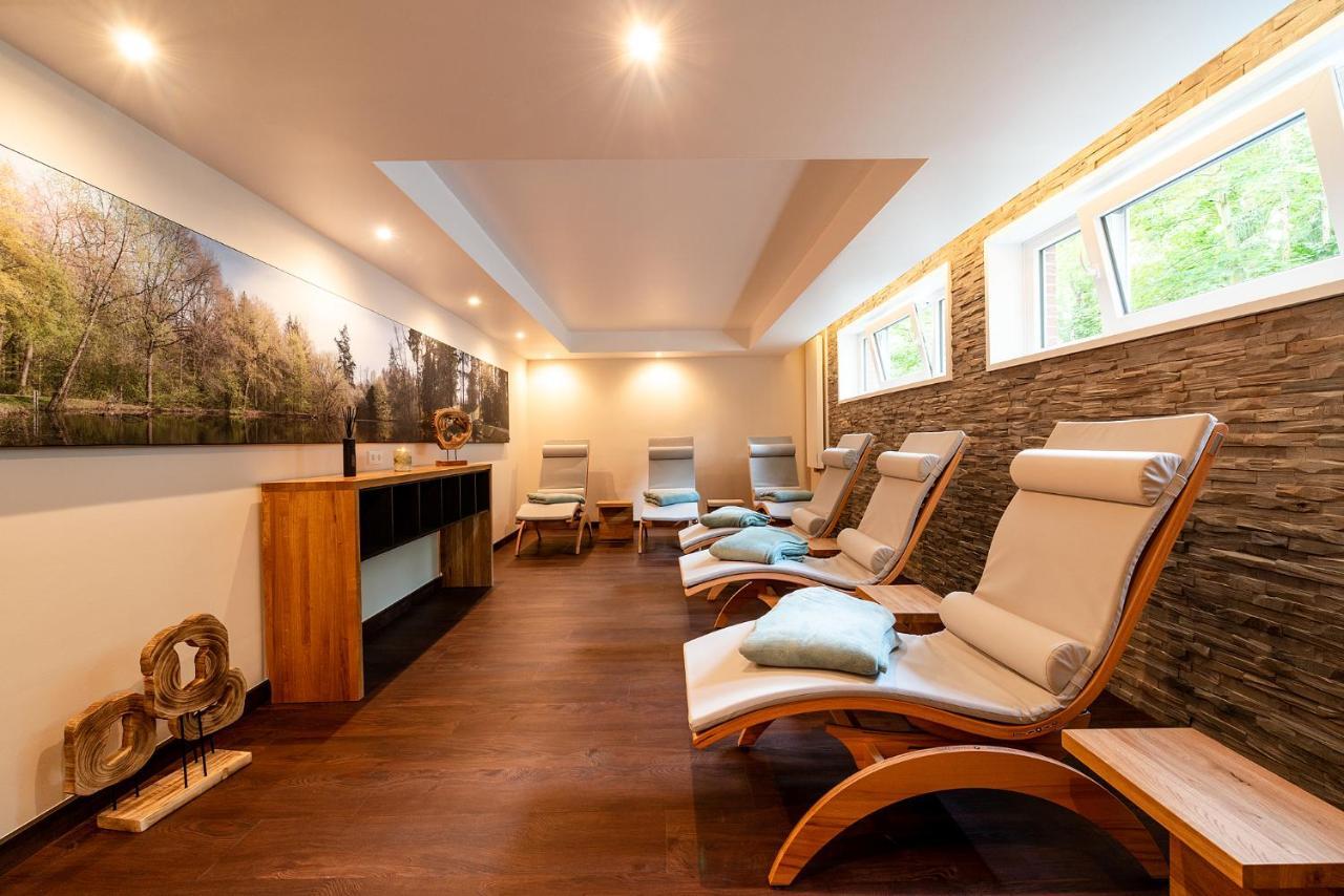 Hotel Munte Am Stadtwald 4*
