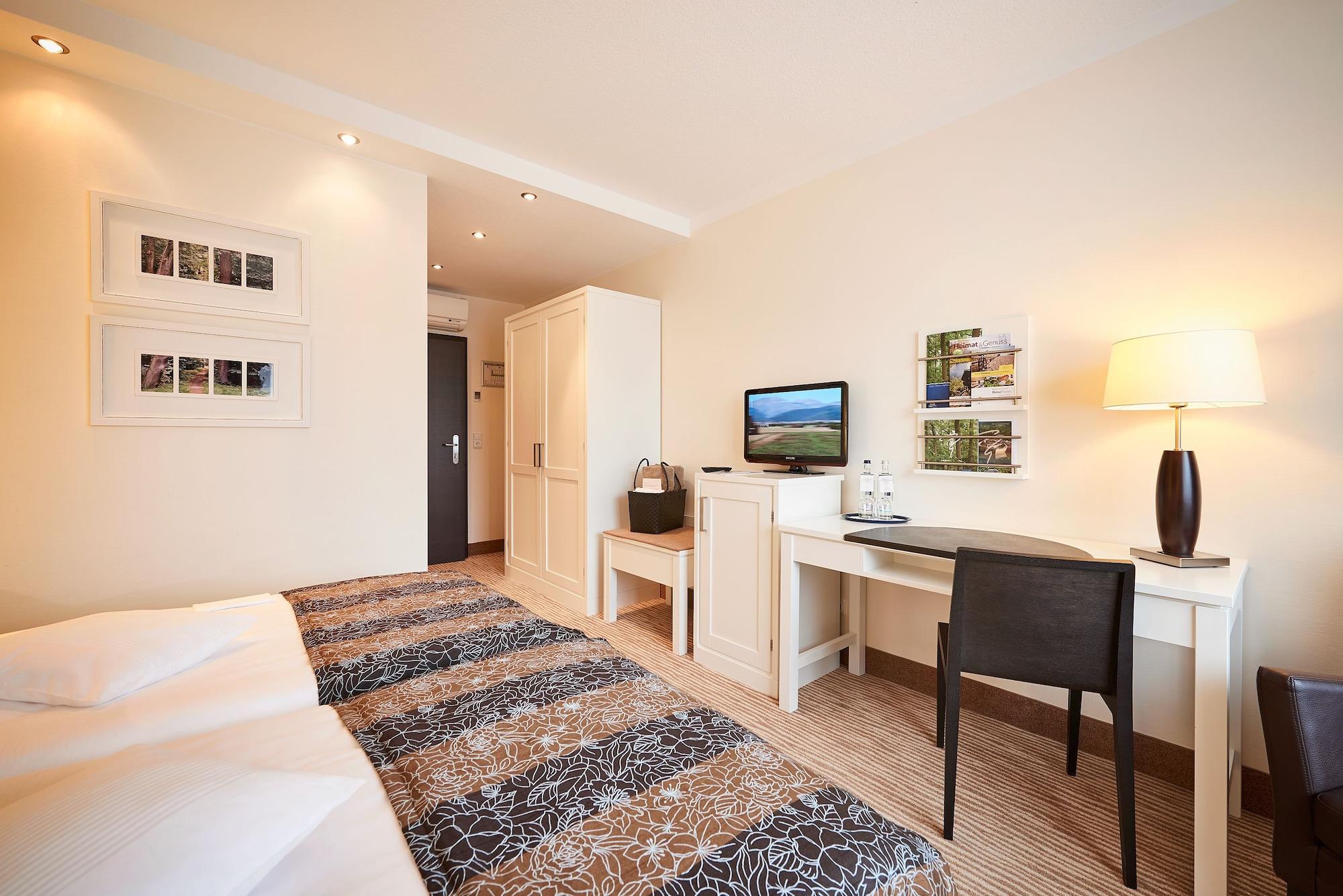 Hotel Munte - Wellnesshotel Am Stadtwald 4*